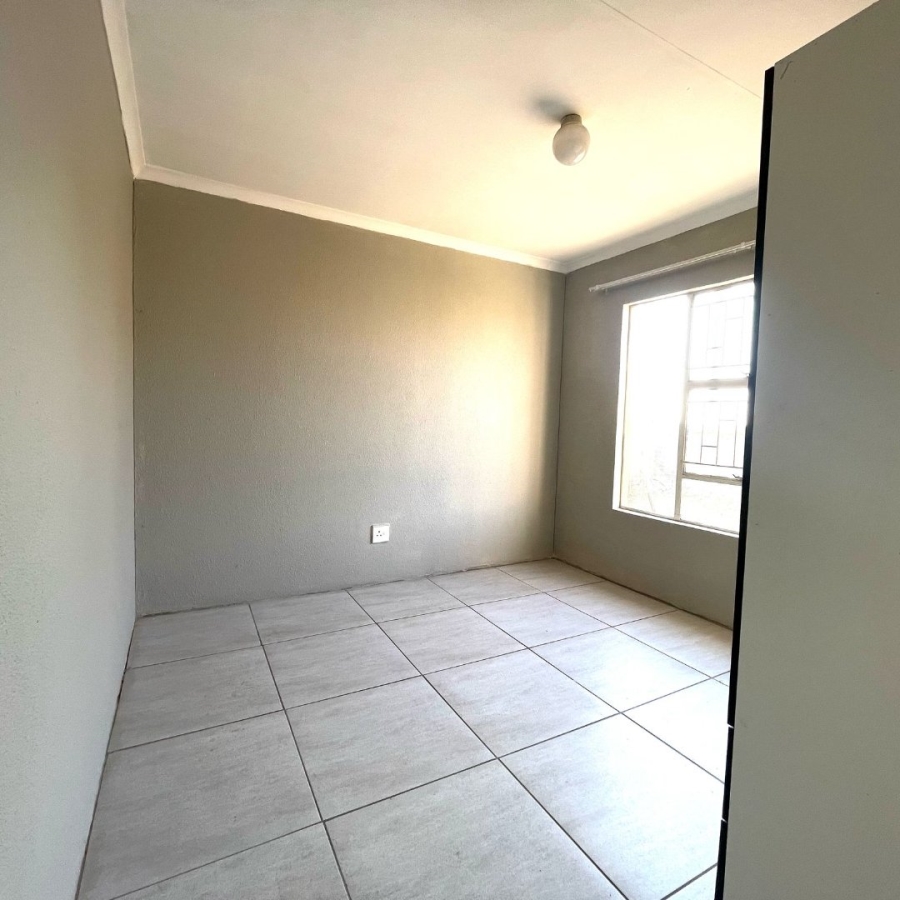 2 Bedroom Property for Sale in Harry Gwala Free State